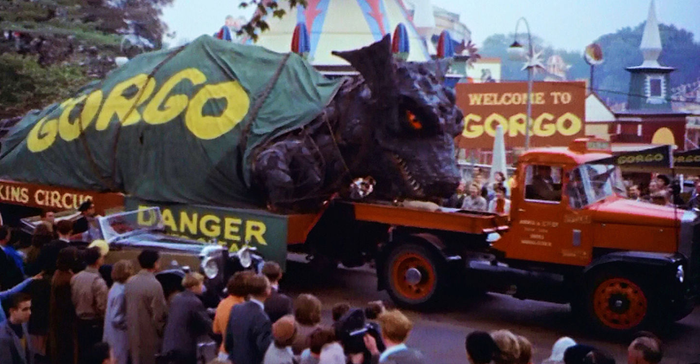 Gorgo on a flatbed truck