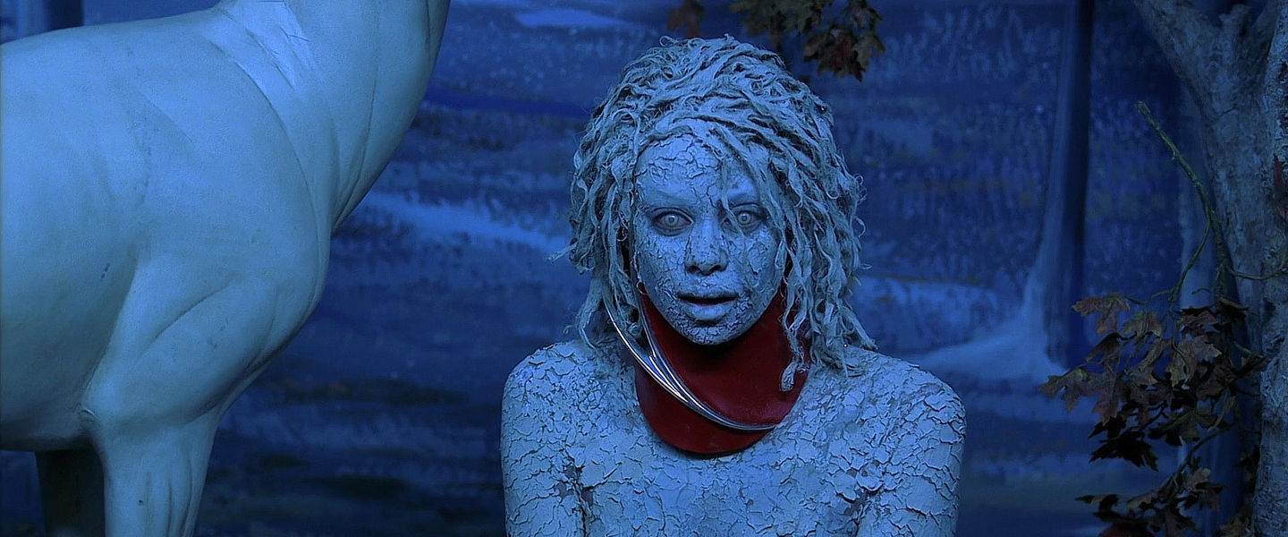 Catherine Sutherland in THE CELL