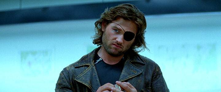 ESCAPE FROM NEW YORK - Kurt Russell