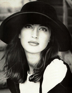 Amanda Pays